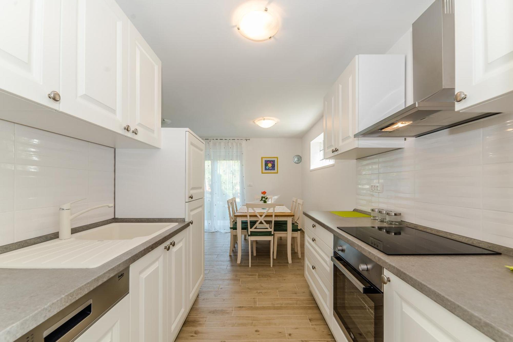 Apartment Robinson Podvrsje エクステリア 写真